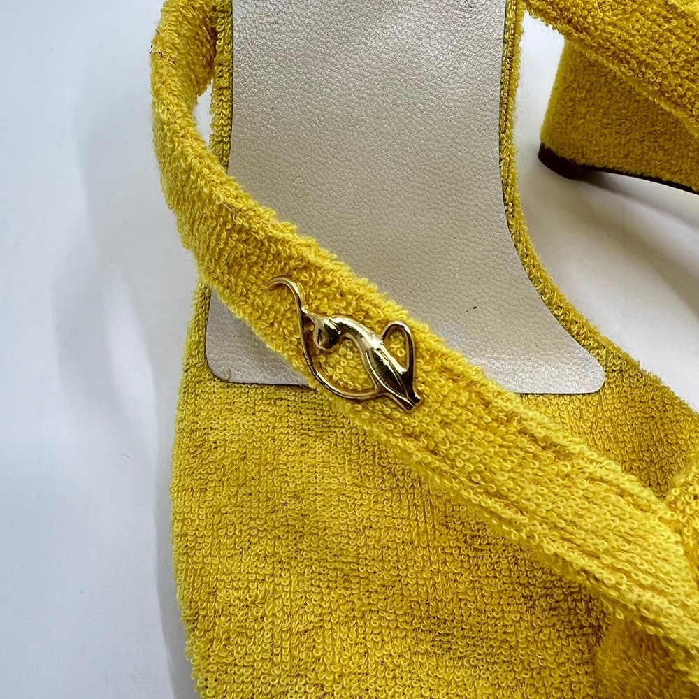 Baby Phat Terry Wedge Thong Womens Size 6 Yellow Y2K McBling Logo Sandal NWB - Picture 3 of 15